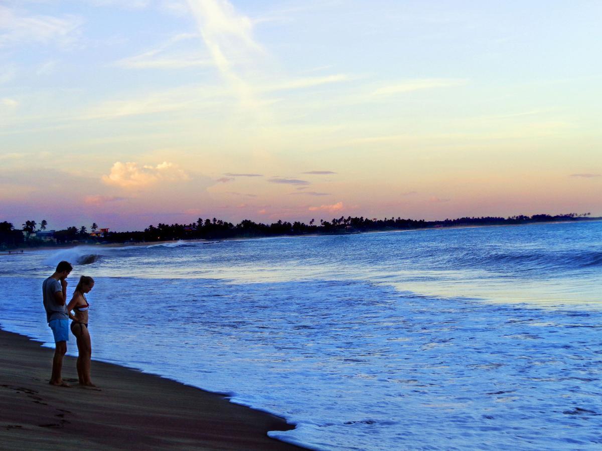 Reggae Zone Beach Resort Tangalle Esterno foto