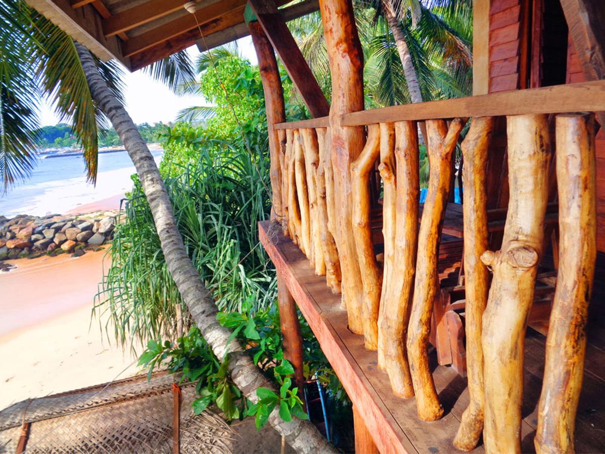 Reggae Zone Beach Resort Tangalle Esterno foto